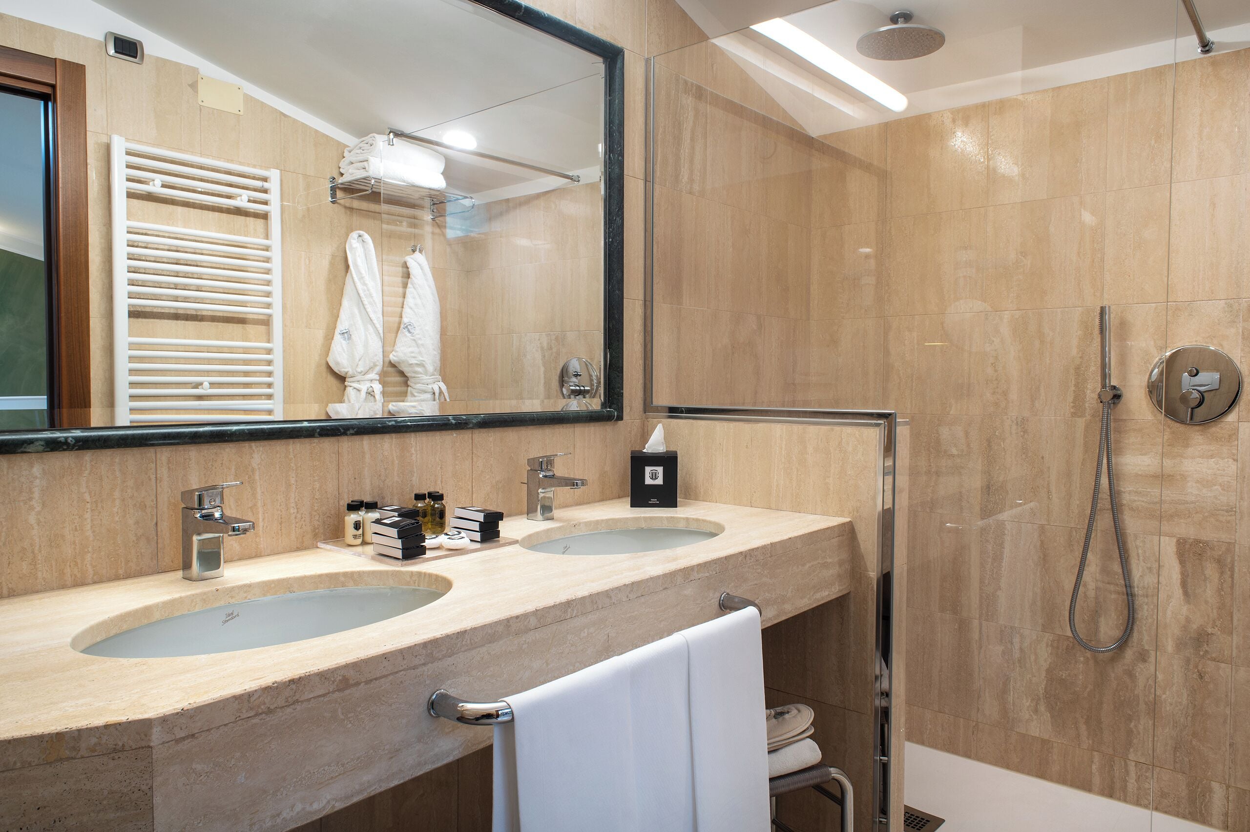 Foto - Santa Barbara Hotel