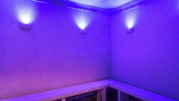 Turkish bath/hammam