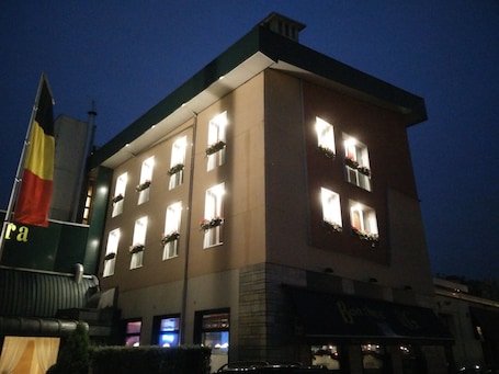 Fachada da propriedade