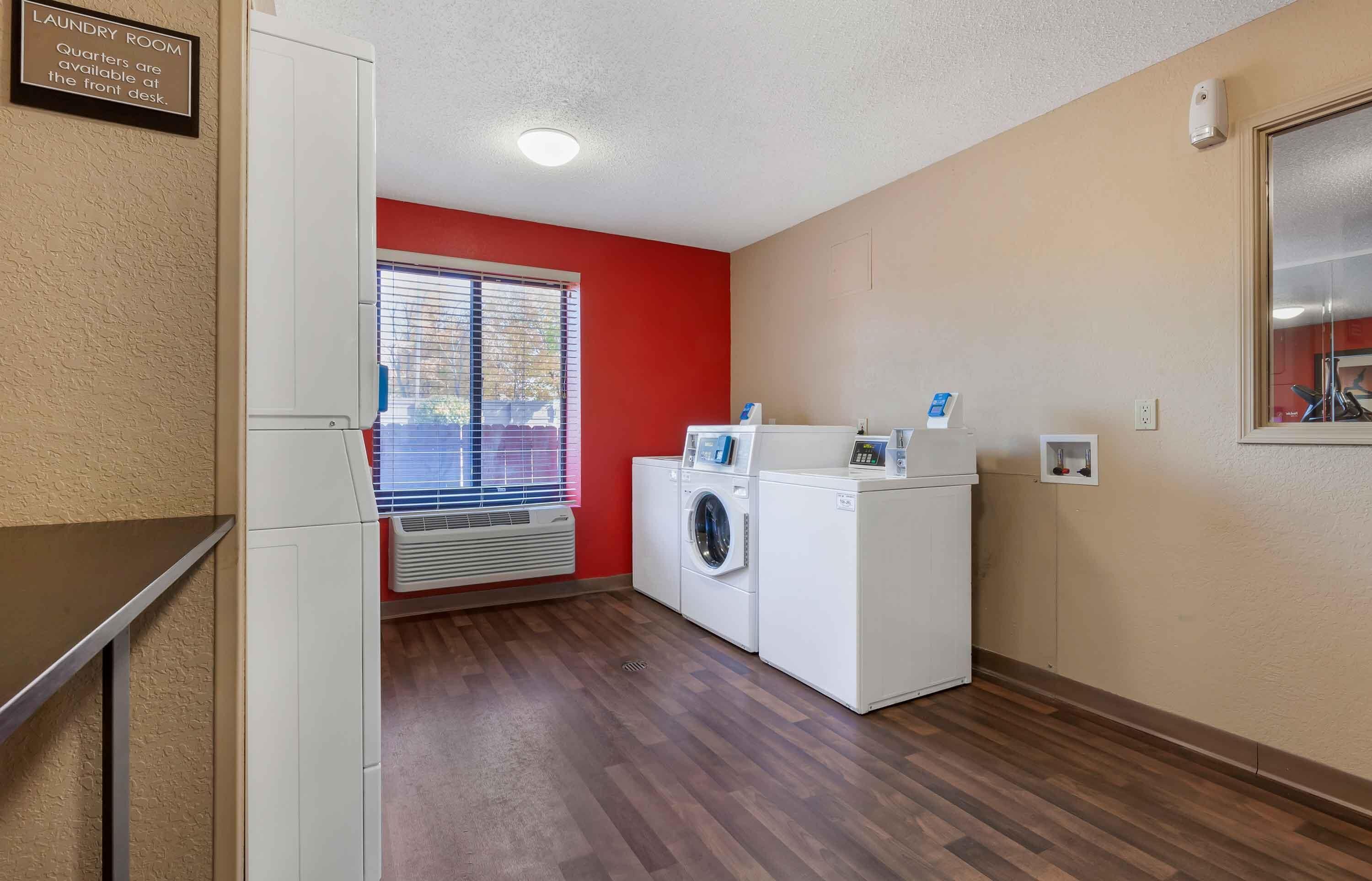 Foto - Extended Stay America Select Suites - Rockford - State Street