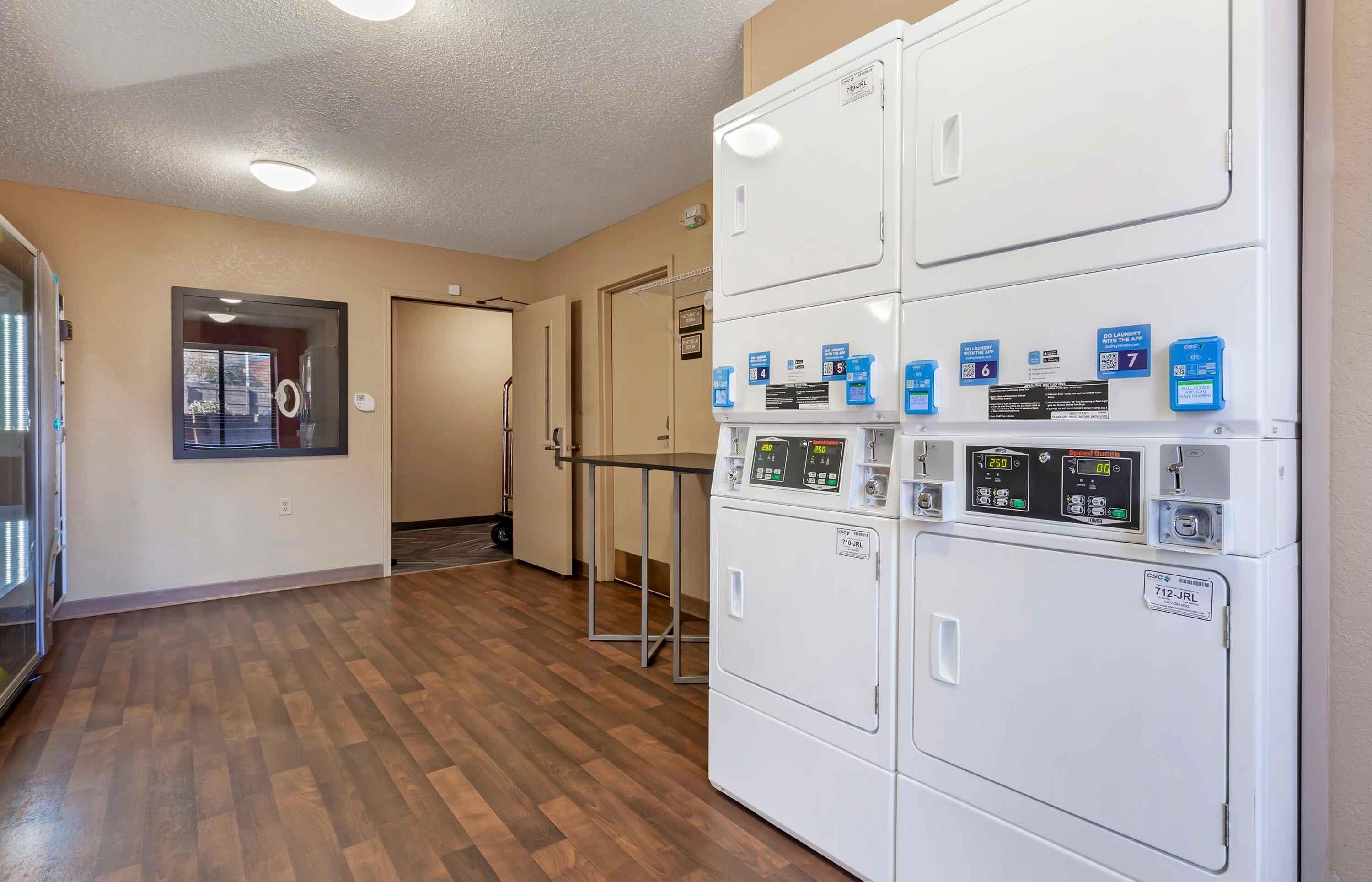 Foto - Extended Stay America Select Suites - Rockford - State Street