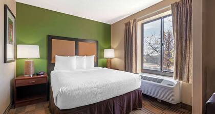 Extended Stay America Select Suites Rockford State Street