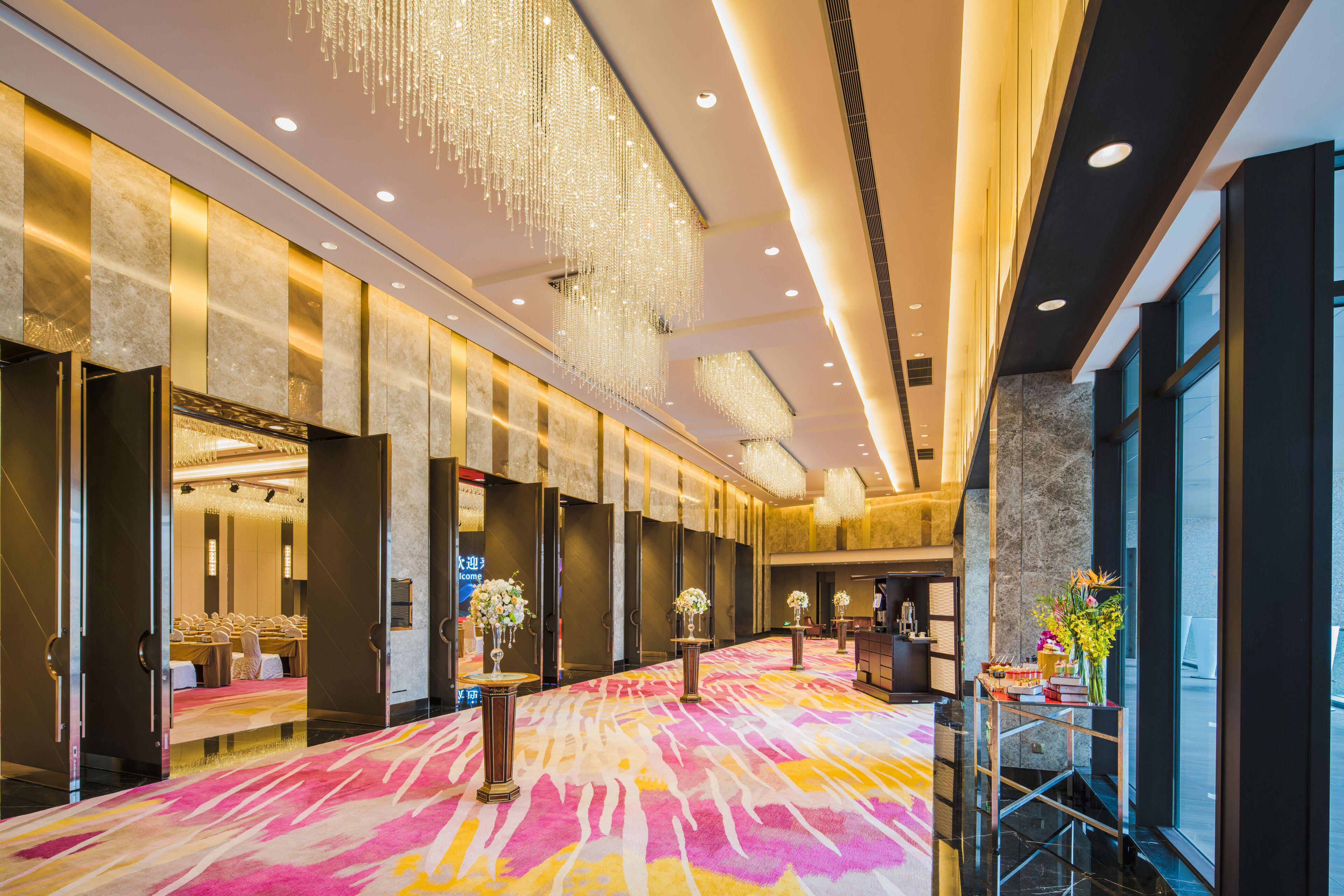Banquet hall