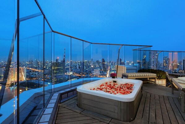 Suite Grand, Terraza | Vista del balcón
