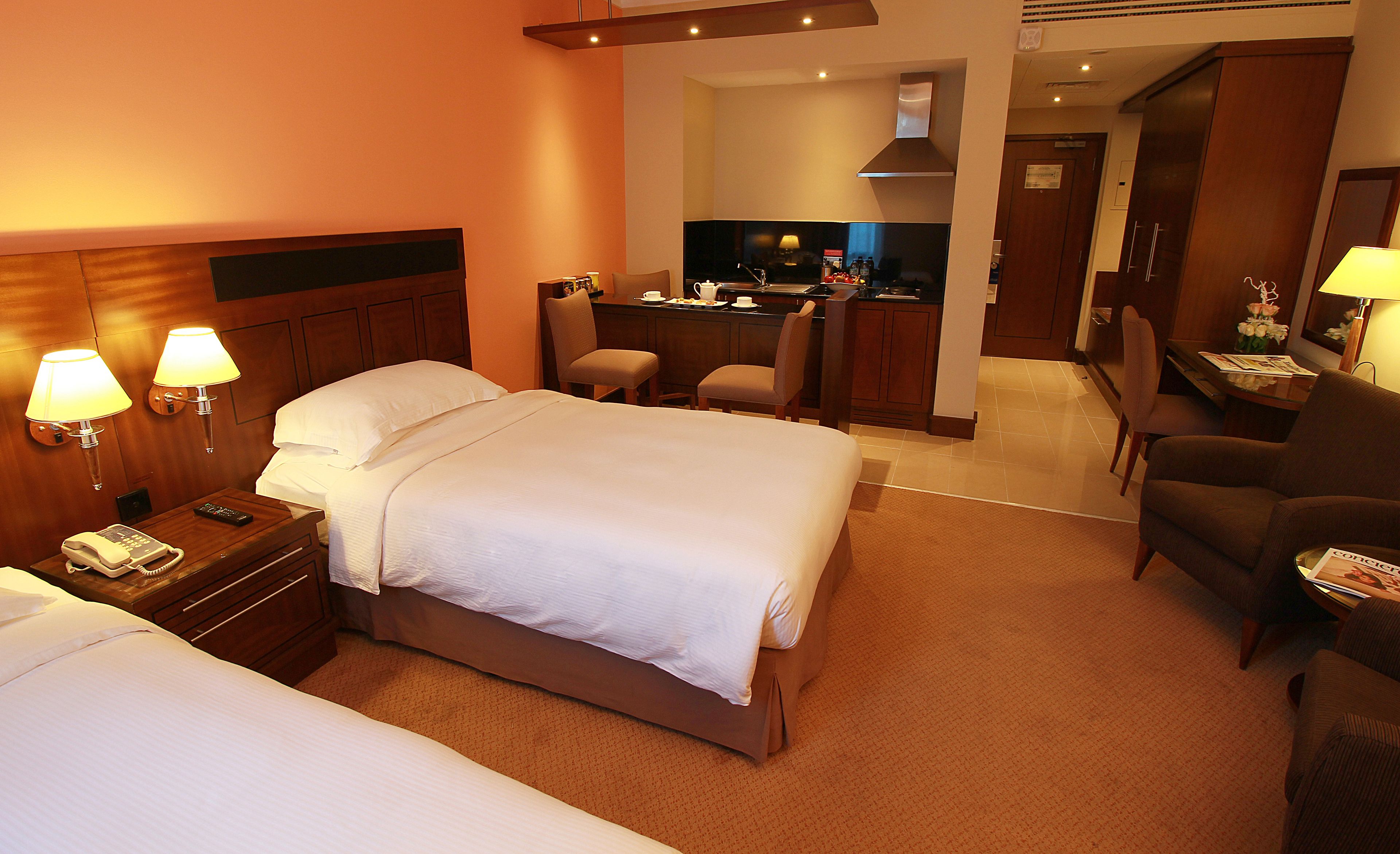 minibar, in-room safe, laptop workspace, blackout curtains