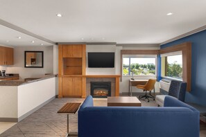 In-room safe, desk, blackout curtains, soundproofing