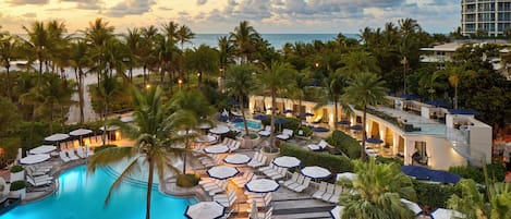 Outdoor pool, cabanas (surcharge), pool umbrellas