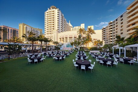 Loews Miami Beach Hotel South Beach - Image 145