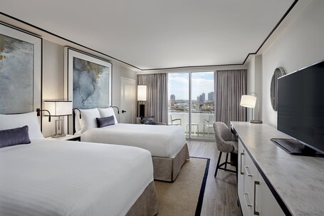 Loews Miami Beach Hotel South Beach - Image 17