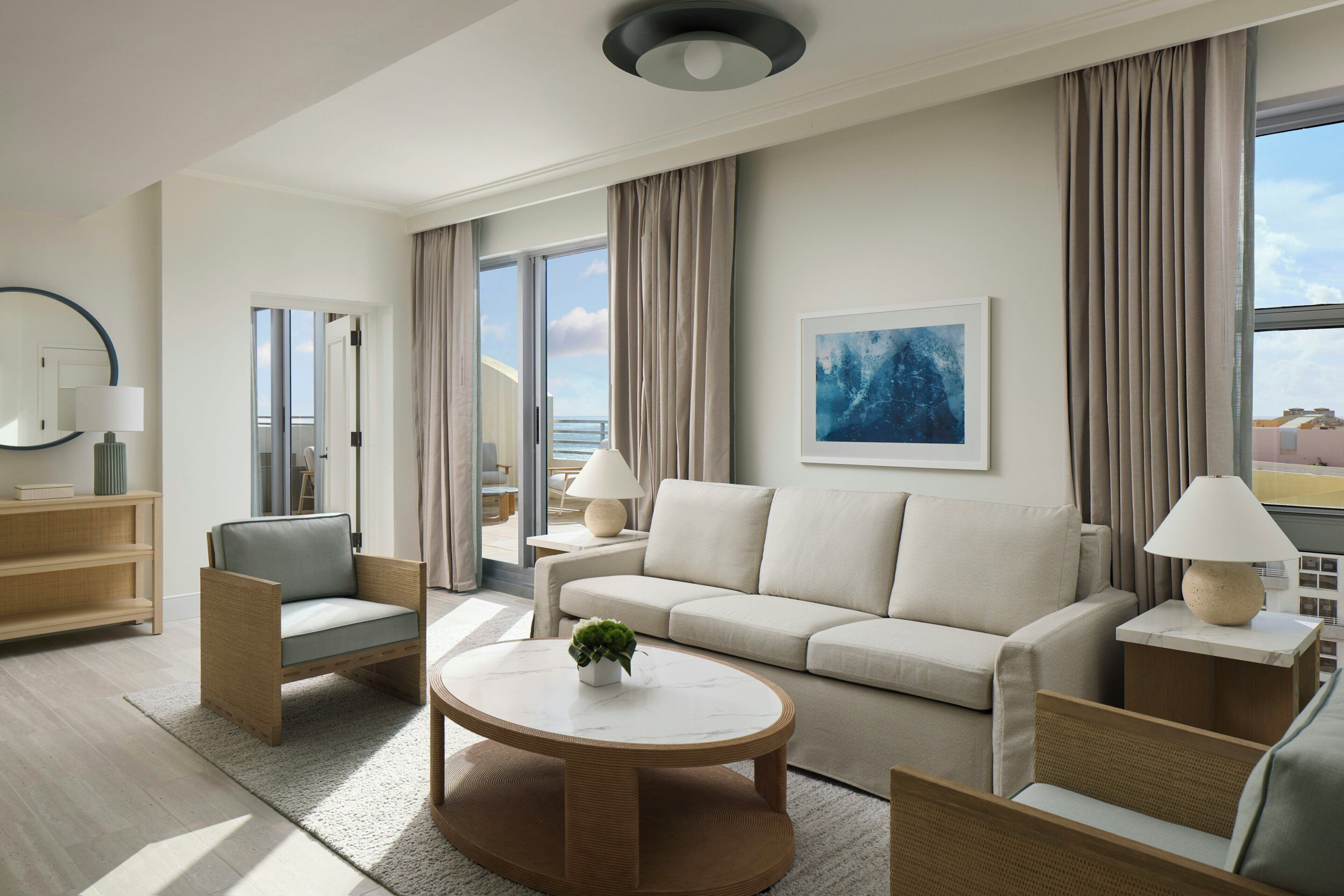 Suite, 1 King-Bett, Balkon, Meerblick