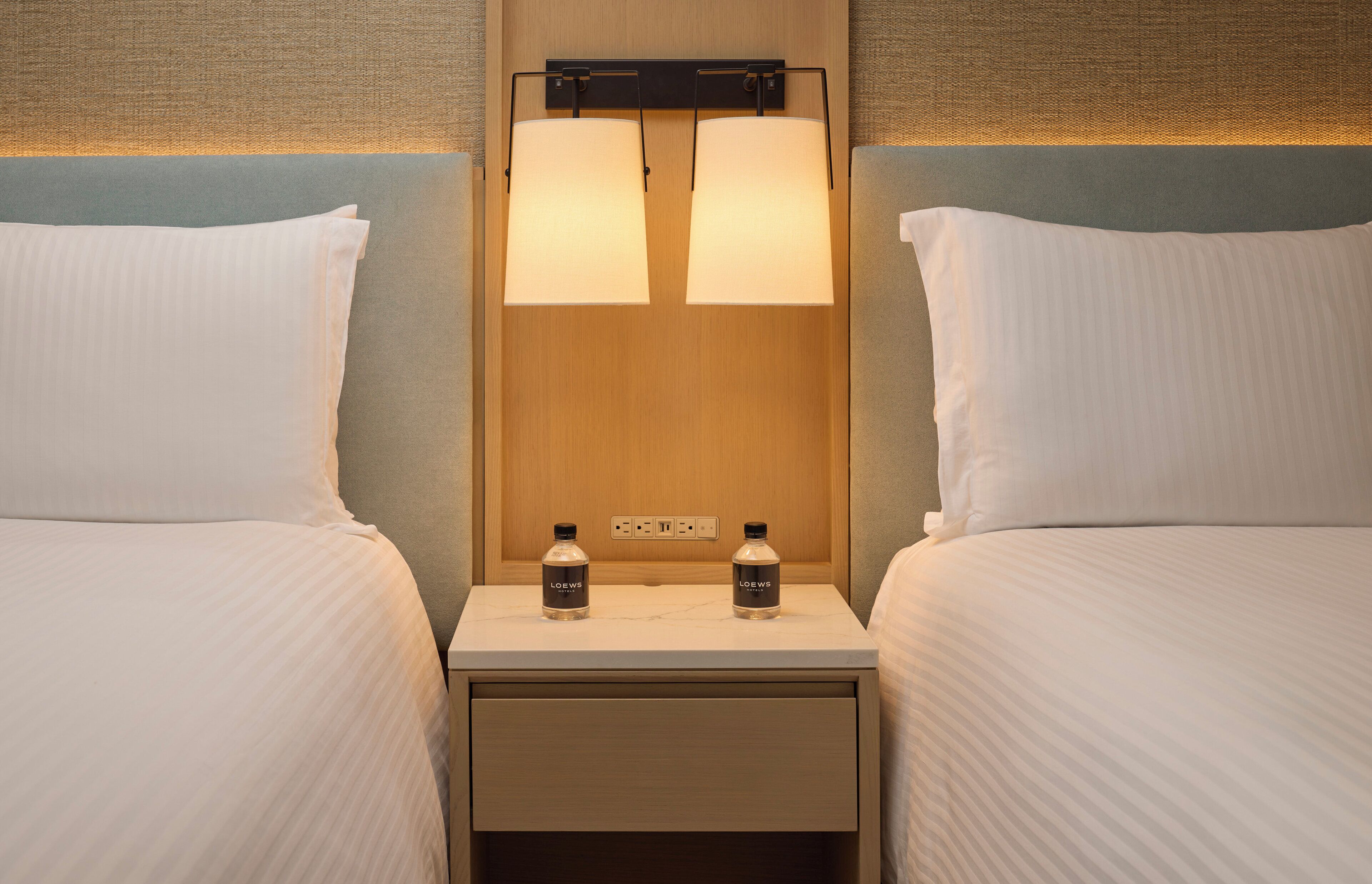 1 Schlafzimmer, hochwertige Bettwaren, Daunenbettdecken, Zimmersafe