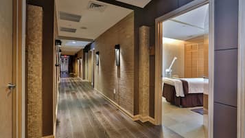 Couples treatment room(s), sauna, hot tub, body treatments, hydrotherapy