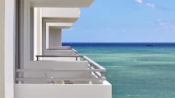 1 bedroom, premium bedding, down comforters, in-room safe