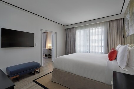 Loews Miami Beach Hotel South Beach - Image 170