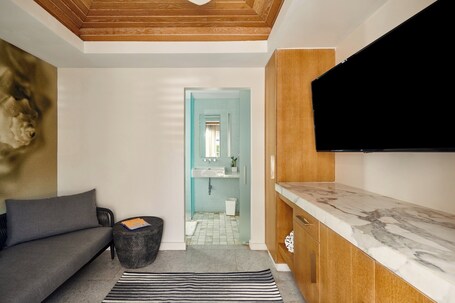 Loews Miami Beach Hotel South Beach - Image 154