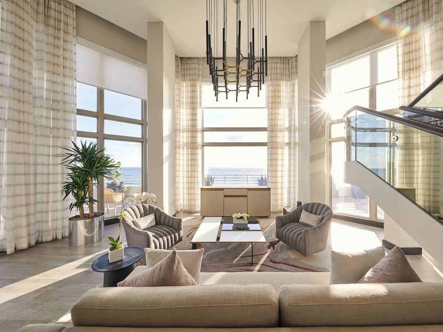 Presidential Studio Suite, Balcony, Oceanfront | 1 bedroom, premium bedding, down duvets, minibar