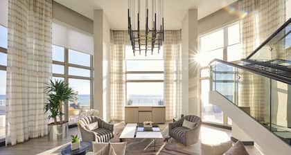 Loews Miami Beach Hotel – South Beach