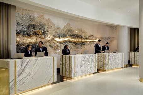 Loews Miami Beach Hotel South Beach - Image 48