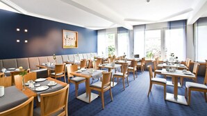 Frokostbuffé mot et tillegg i helgene