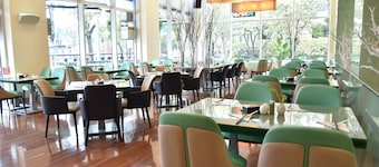 โรงแรม ฮอลิเดย์ อินน์ เซี่ยงไฮ้ ผู่ตง บาย IHG