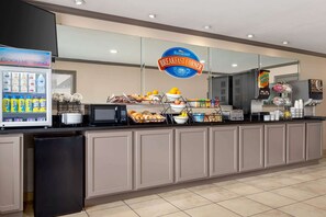 Café da manhã continental grátis todos os dias
