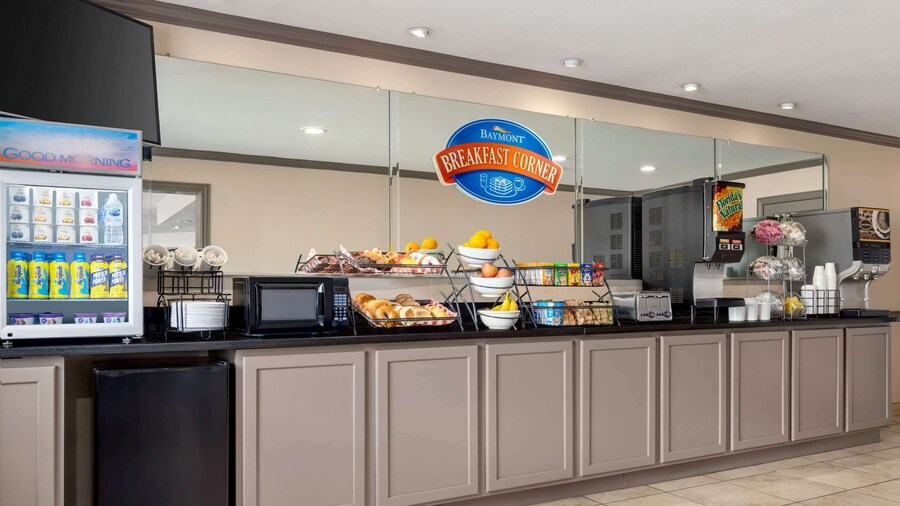 Baymont by Wyndham Monroe