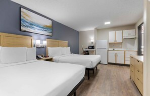 Studio, 2 Double Beds, Non Smoking | Desk, laptop workspace, iron/ironing board, free WiFi