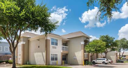 Extended Stay America Suites Arlington