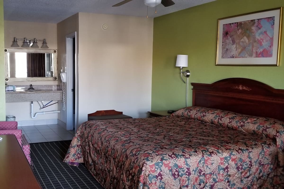 Blackout drapes, iron/ironing board, free WiFi, bed sheets