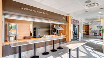 Daily buffet breakfast for a fee