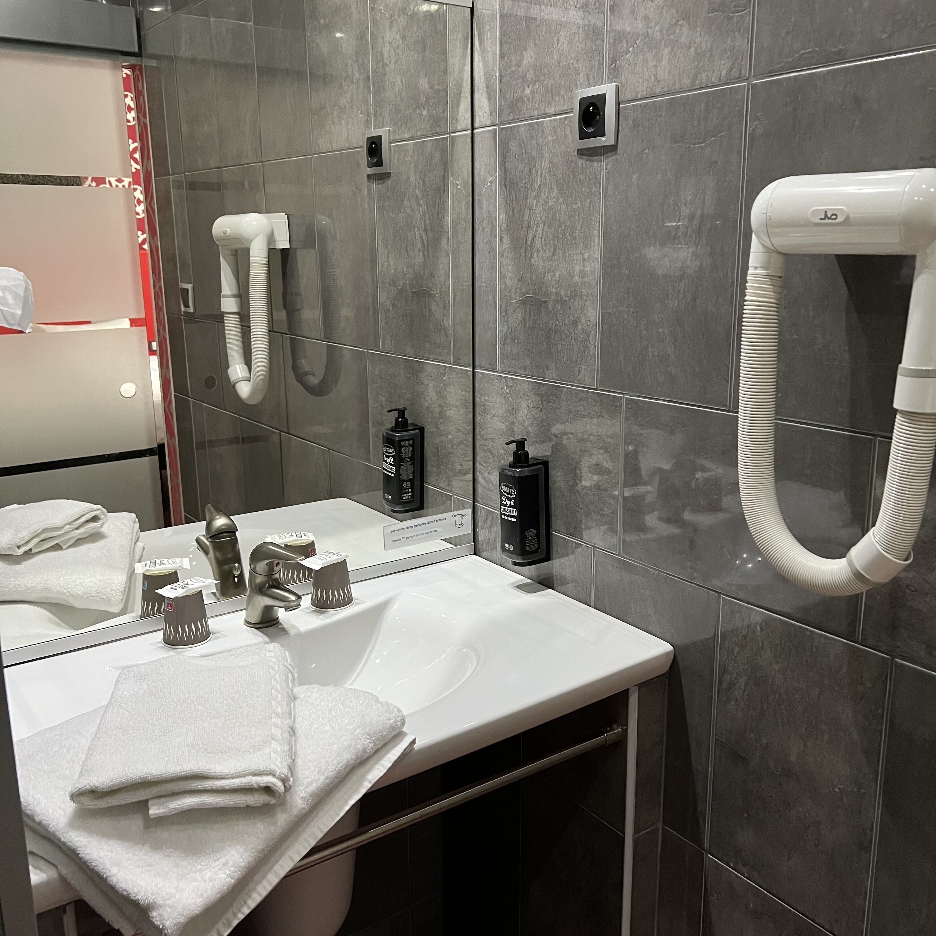 standard twin room, 2 single beds | bathroom | hair dryer, towels