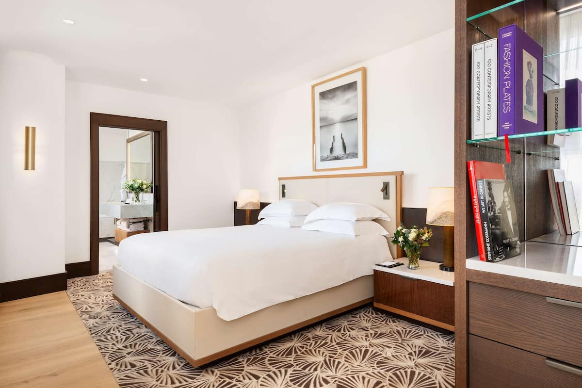 Premium bedding, minibar, in-room safe, individually decorated
