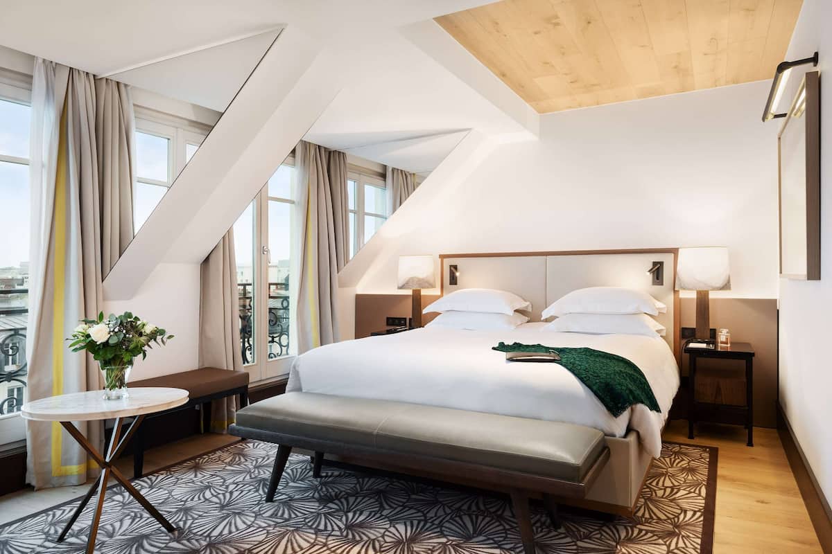 Presidential Suite | Premium bedding, minibar, in-room safe, individually decorated