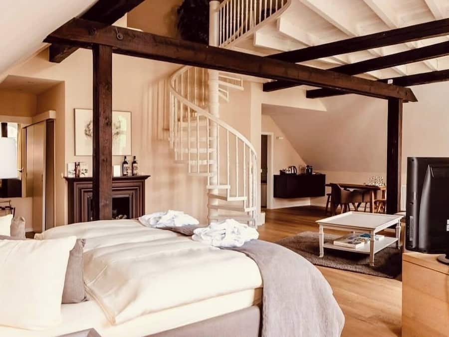 Suite, 2 dobbeltsenger (Guenter Grass) | Oppholdsområde | TV