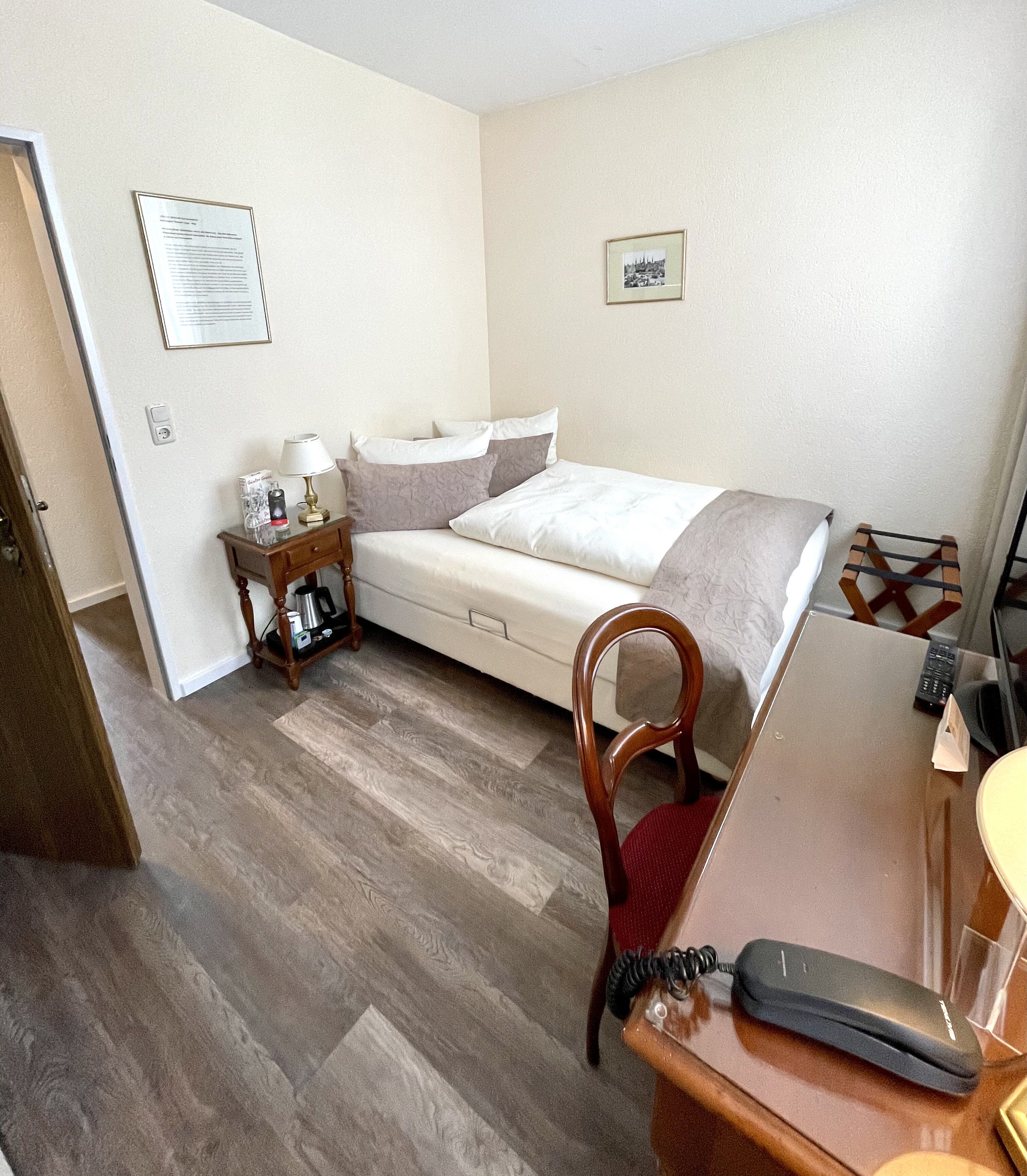 1 bedroom, hypo-allergenic bedding, in-room safe, individually decorated