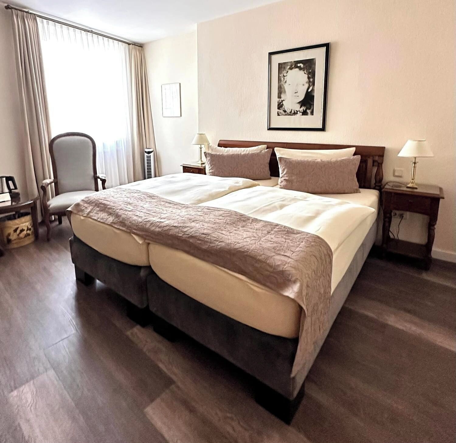 Dobbeltrom | 1 soverom, allergitestet sengetøy og safe på rommet