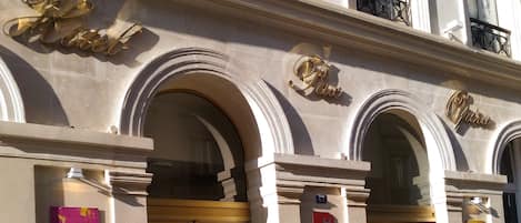 Fachada de la propiedad