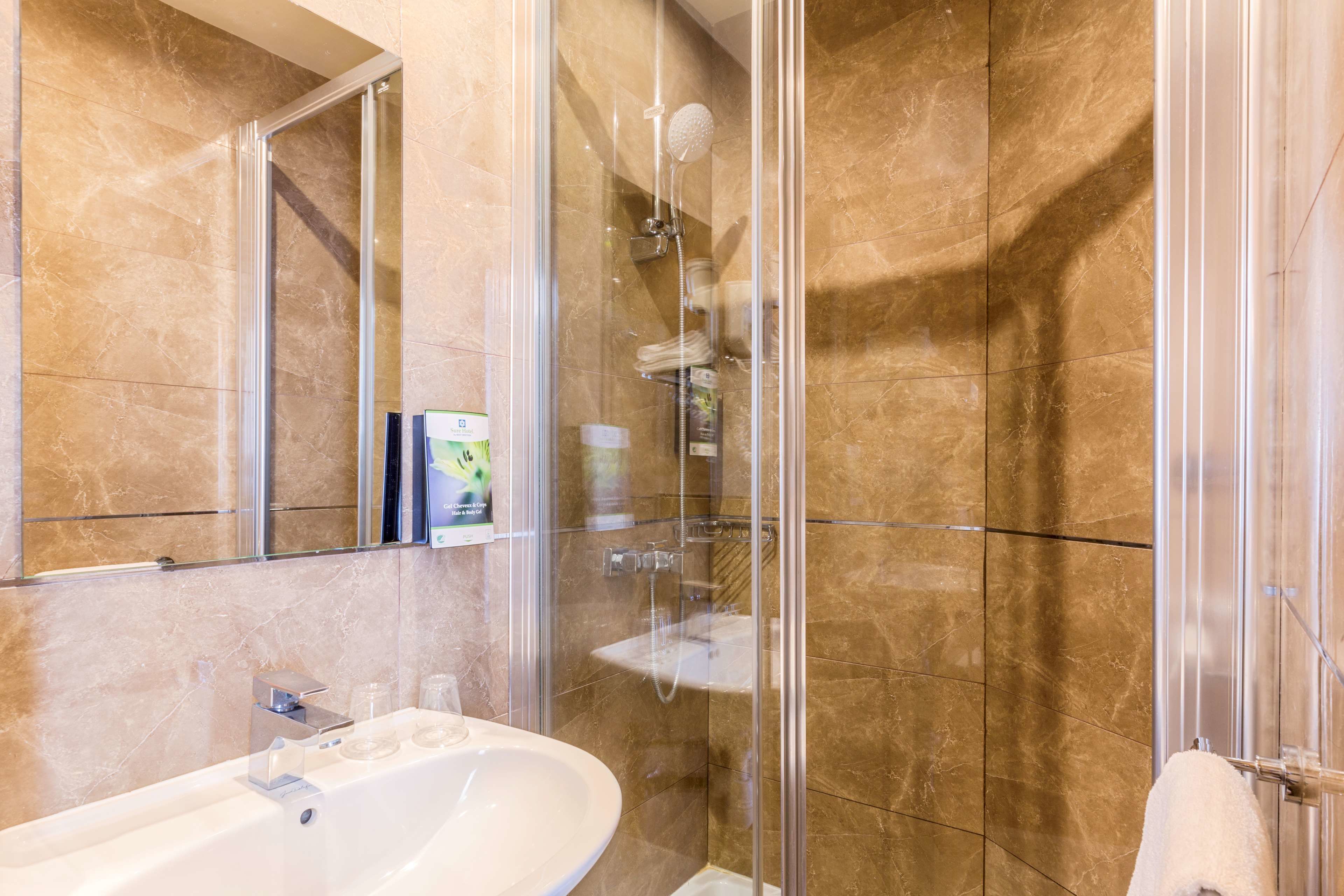 Foto - Sure Hotel by Best Western Paris Gare du Nord