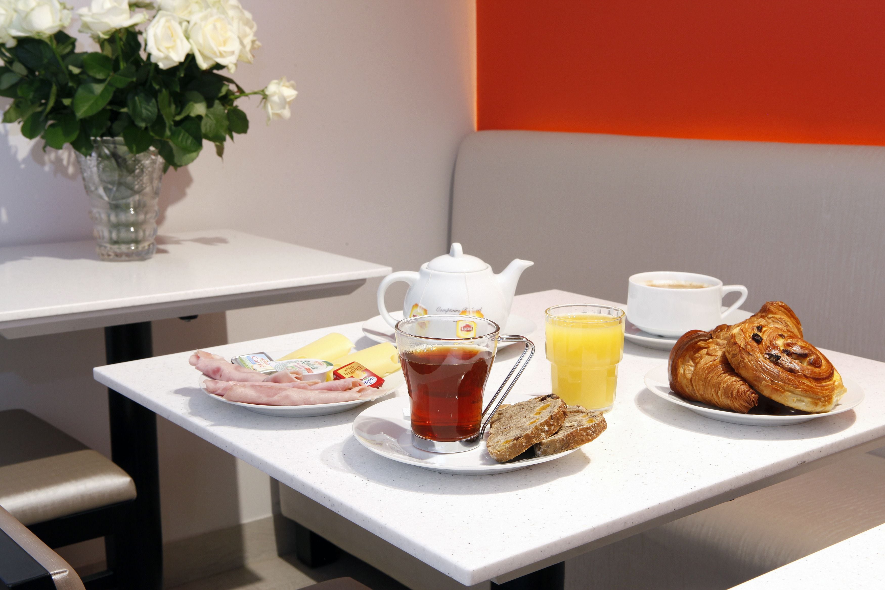 Foto - Sure Hotel by Best Western Paris Gare du Nord