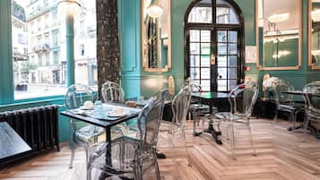 Daily buffet breakfast (EUR 18 per person)