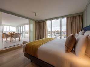 Premium bedding, Select Comfort beds, in-room safe, desk