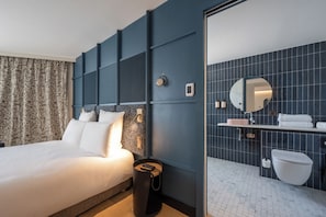 Premium bedding, Select Comfort beds, in-room safe, desk