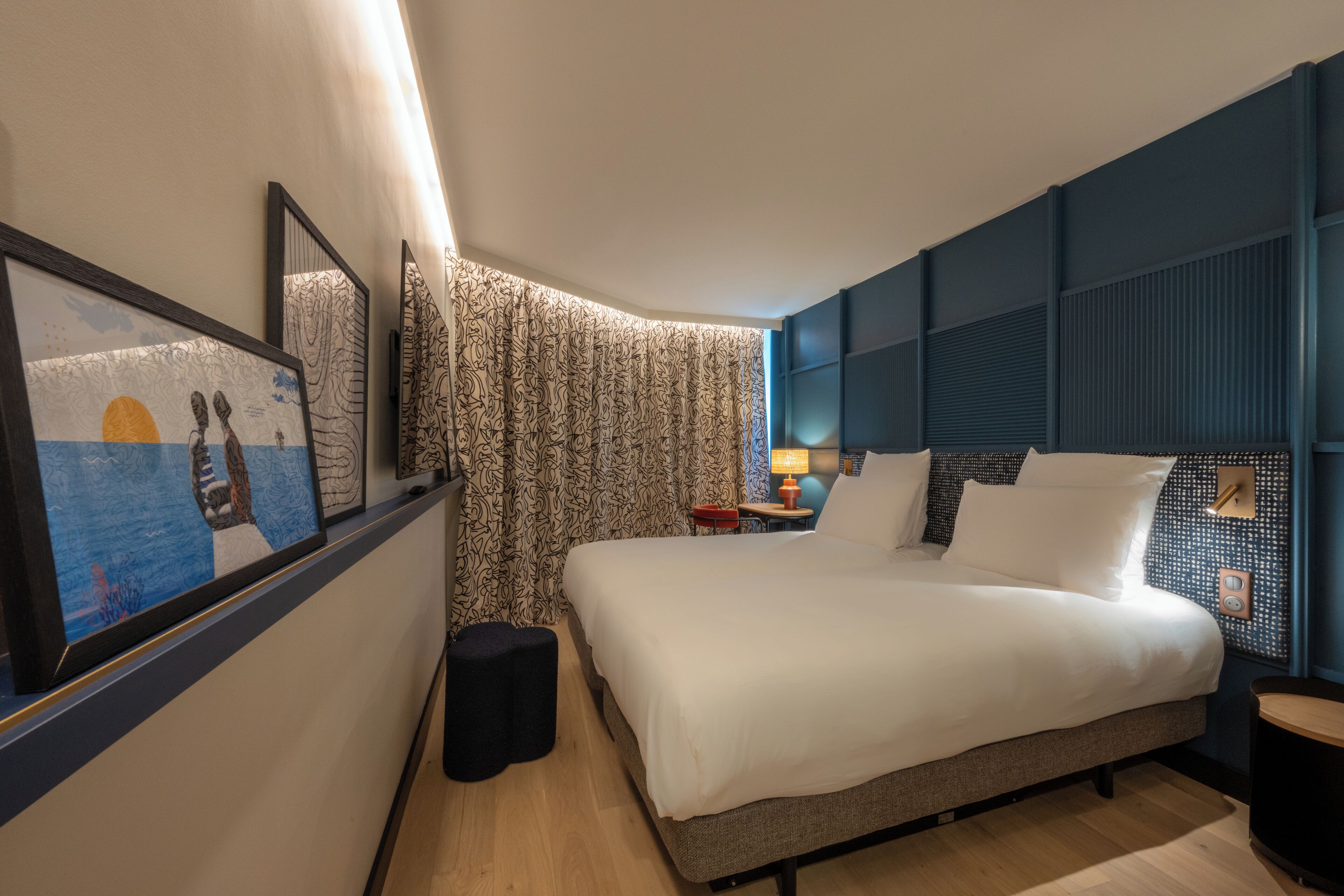 Kamer, 2 eenpersoonsbedden | Luxe beddengoed, Select Comfort-bedden, een kluis op de kamer