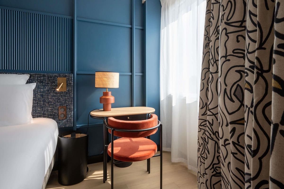 Premium bedding, Select Comfort beds, in-room safe, desk