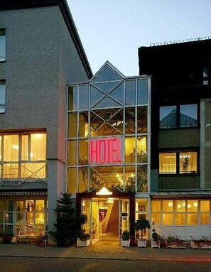 Front of property – evening/night