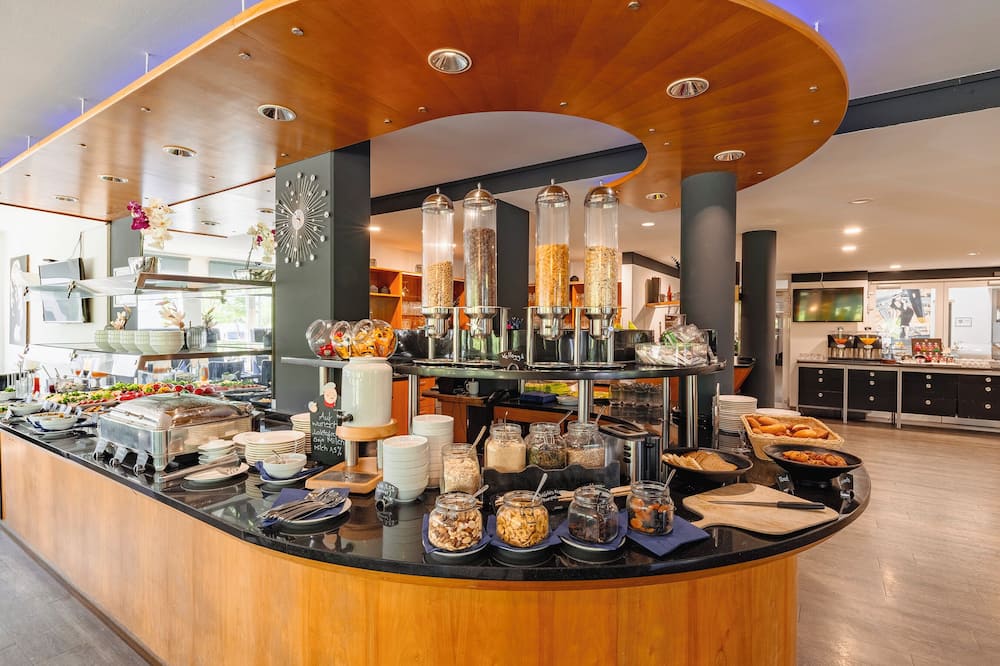PLAZA INN Stuttgart Airport Messe