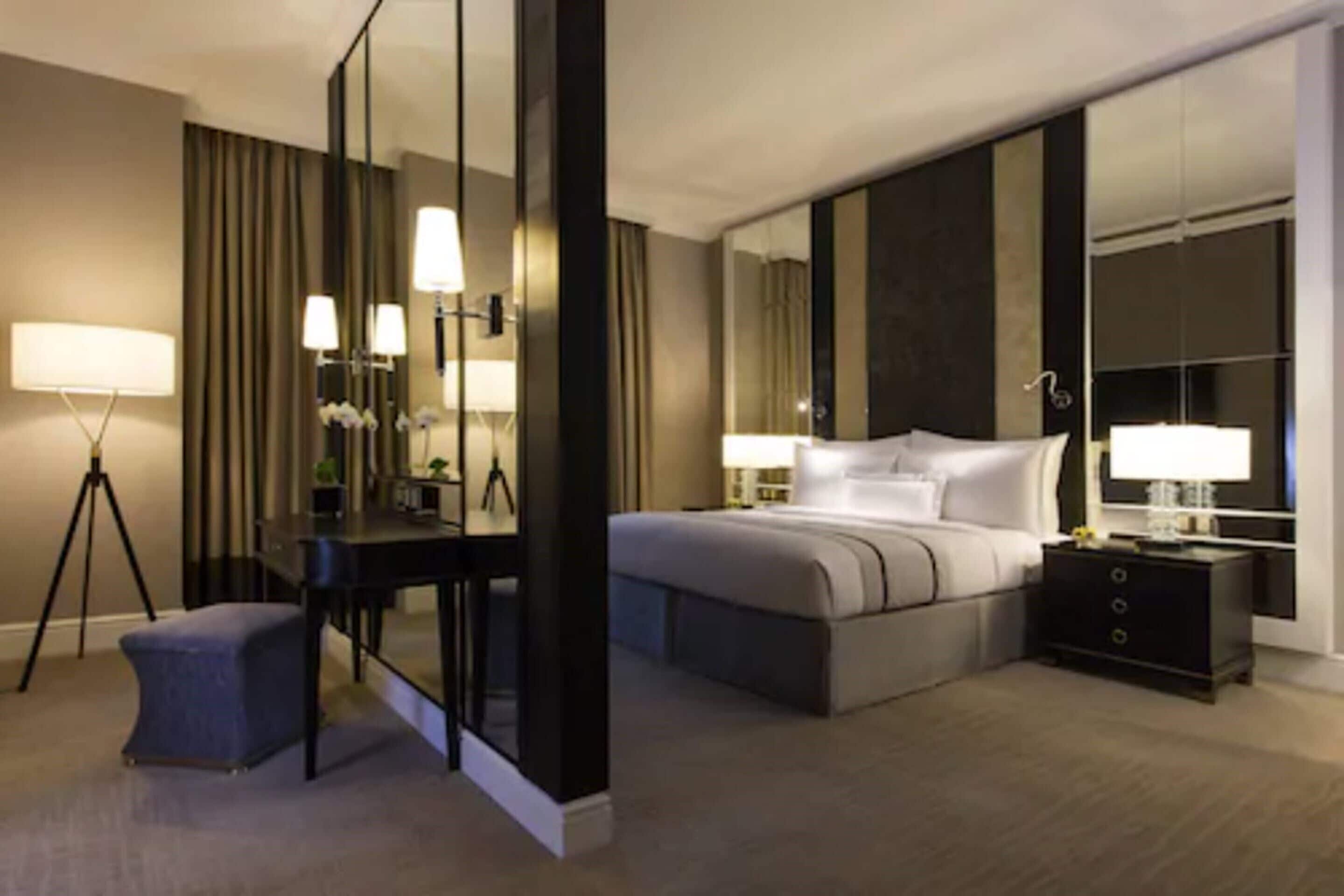 1 bedroom, premium bedding, minibar, in-room safe