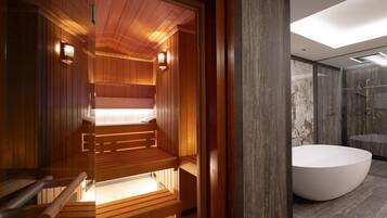 Presidential-Suite, 1 King-Bett | Hochwertige Bettwaren, Minibar, Zimmersafe, Schreibtisch