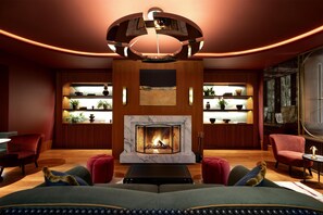 Bar (on property) - Conrad Hamburg (Hamburg)