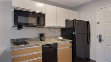 Habitación estándar, 1 cama de matrimonio, no fumadores | Escritorio, espacio para trabajar con un portátil, cortinas opacas